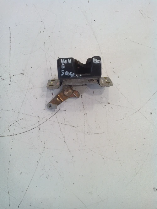 Ключалка заден капак за Опел Вектра Б (1)