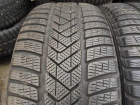 Гуми Зимни 245/40R20, снимка 1