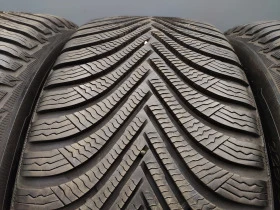 Гуми Зимни 225/55R17, снимка 3