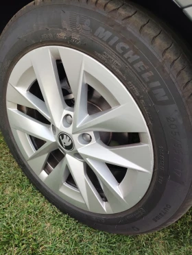 Гуми Летни 205/55R17, снимка 9