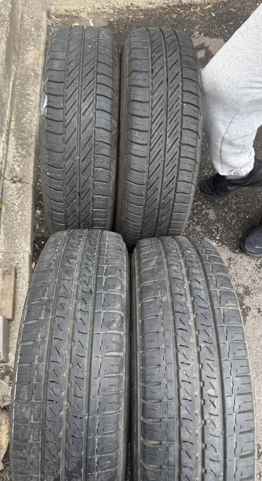 Гуми Летни 215/75R16, снимка 5 - Гуми и джанти - 54236512