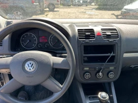 VW Golf 1.6 FSI | Mobile.bg    8