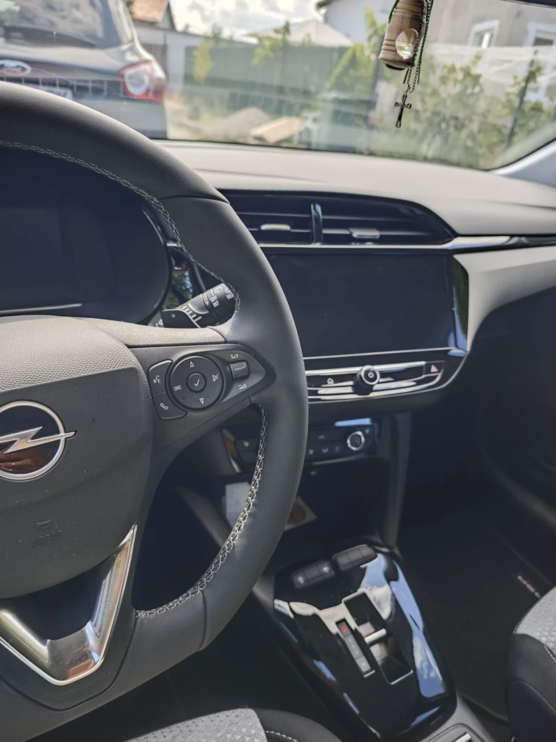 Opel Corsa, снимка 6 - Автомобили и джипове - 51772832