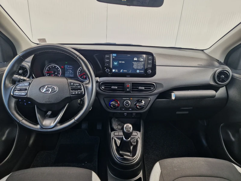 Hyundai I10 1.0i LPG, снимка 11 - Автомобили и джипове - 52952322