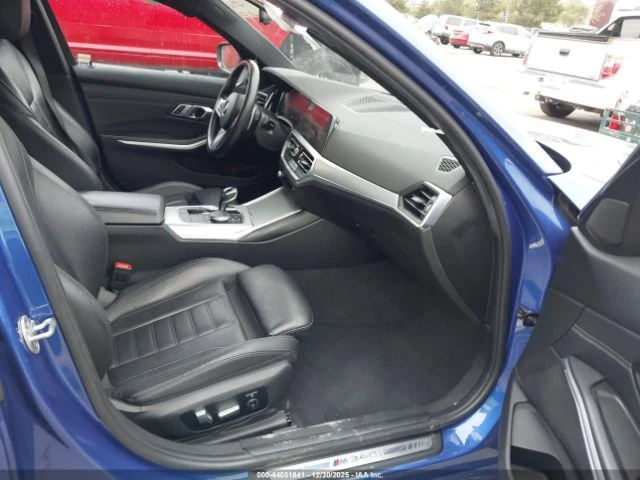 BMW 340 M340* Keyless* Подгреви* Амбиент* HUD, снимка 7 - Автомобили и джипове - 53123584