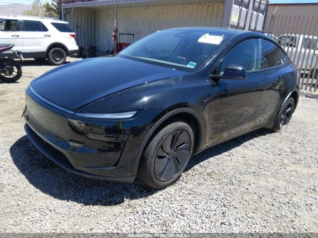 Tesla Model Y LONG RANGE* DUAL MOTOR* ПОДГРЕВ* ОБДУХВАНЕ* ПАНО* 
