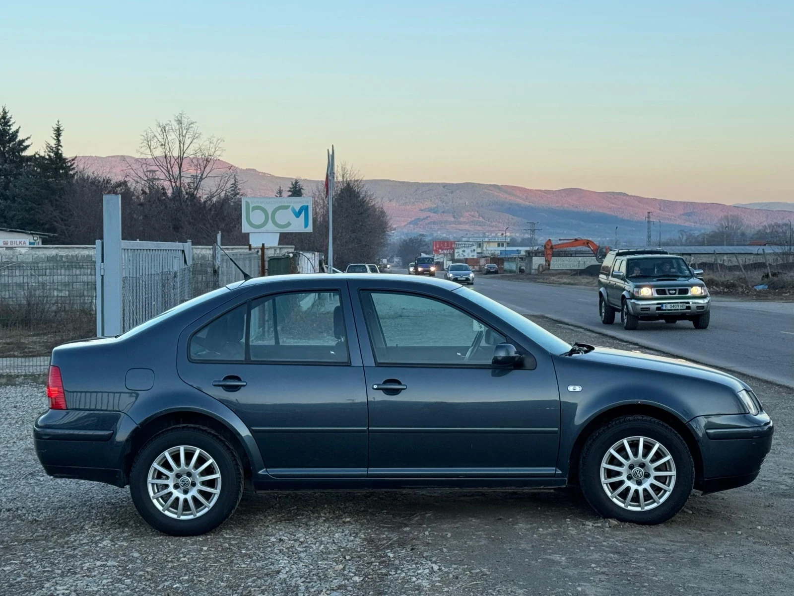 VW Bora 1.6i 105к.с ЛИЗИНГ - изображение 8