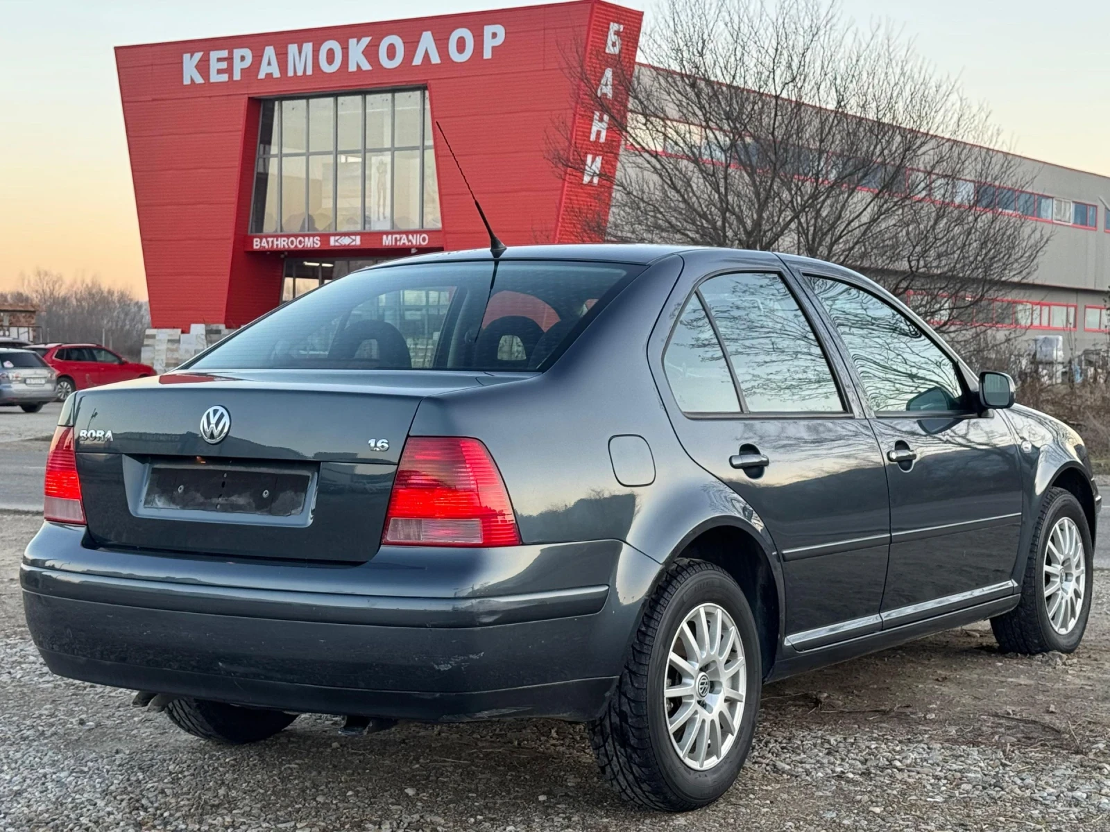 VW Bora 1.6i 105к.с ЛИЗИНГ - изображение 7