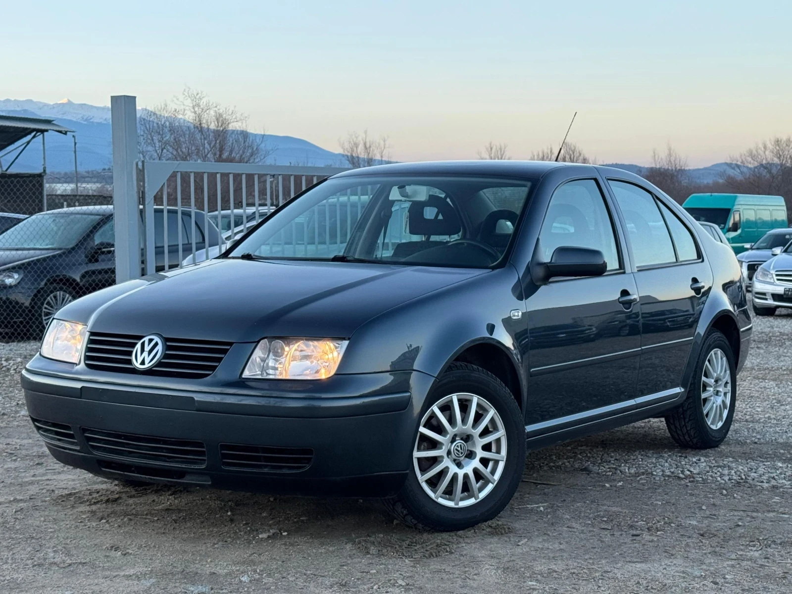 VW Bora 1.6i 105к.с ЛИЗИНГ - изображение 3