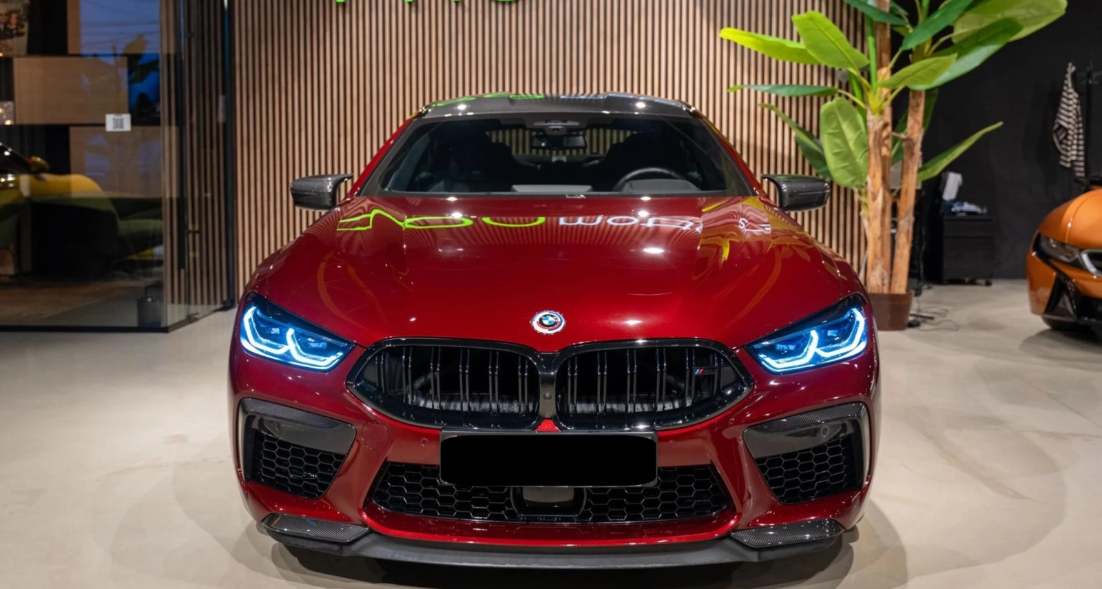 BMW M8 GranCoupe Competition 4.4 V8 xDrive - изображение 4