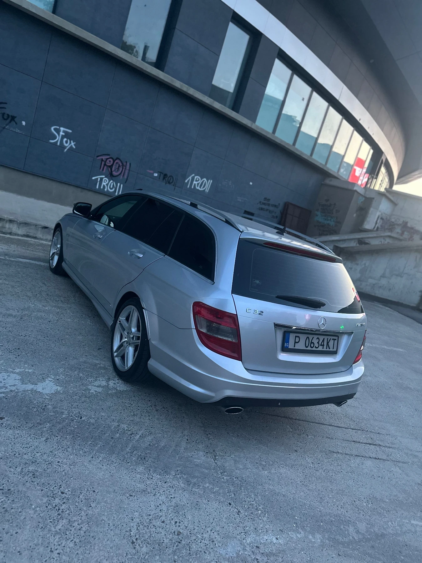 Mercedes-Benz C 320 C32 AMG - изображение 4