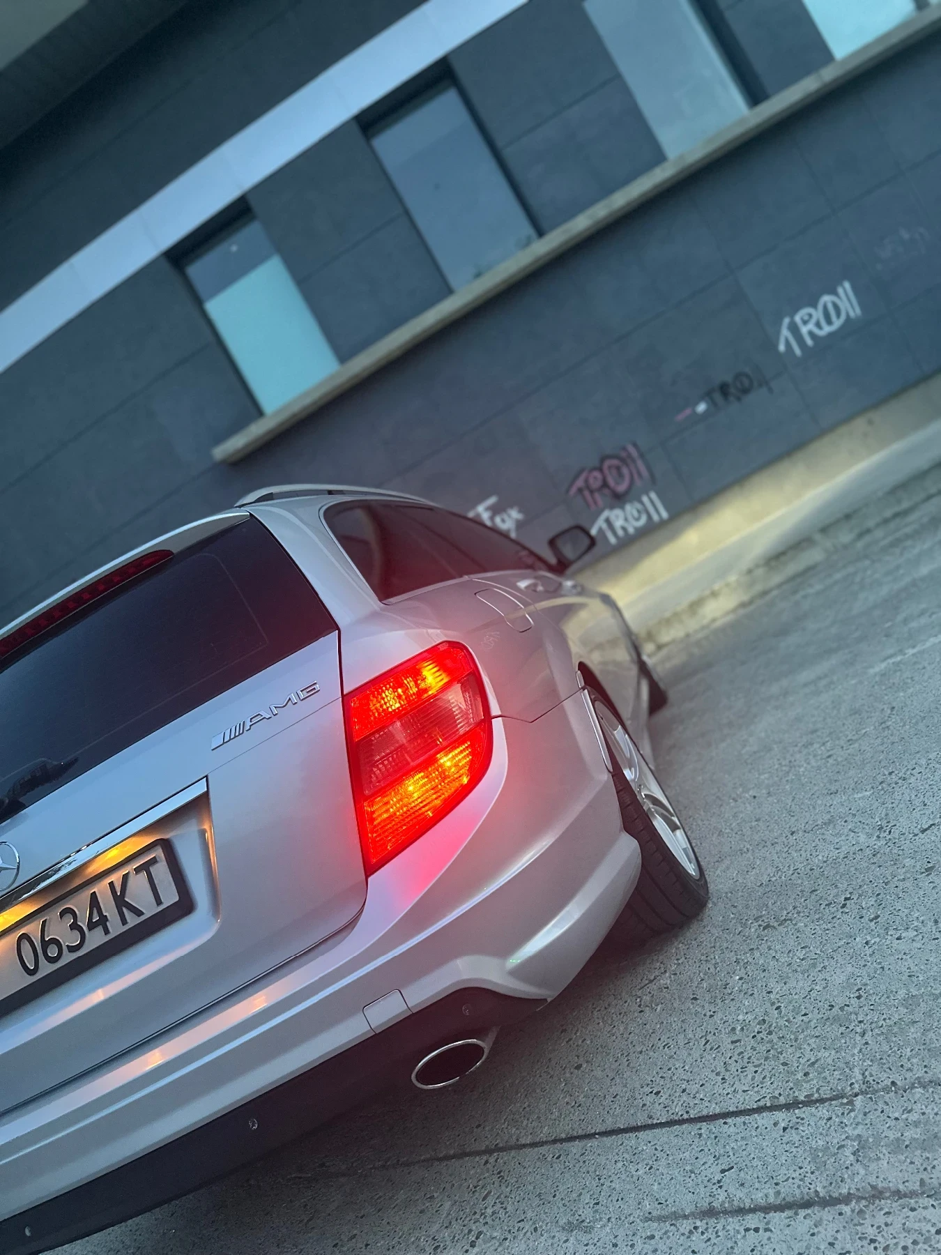 Mercedes-Benz C 320 C32 AMG - изображение 7