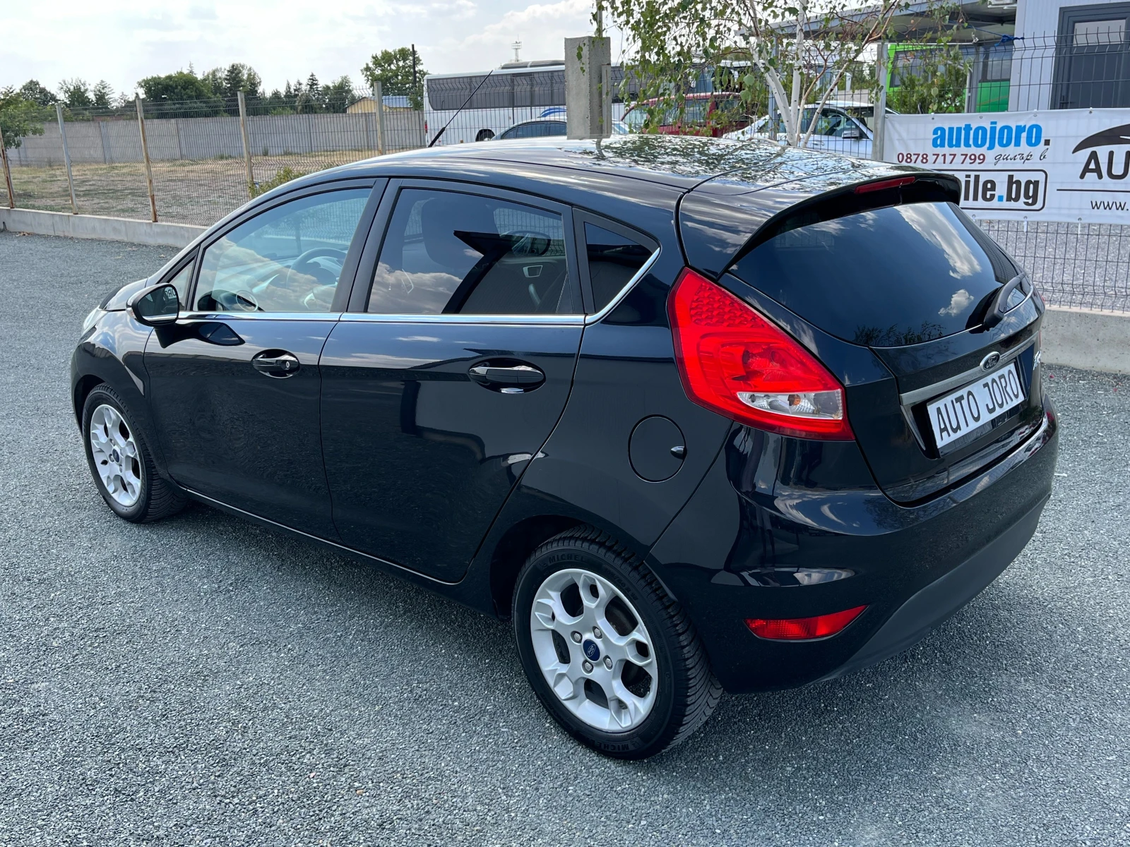 Ford Fiesta 1.4i-ГАЗ - изображение 2