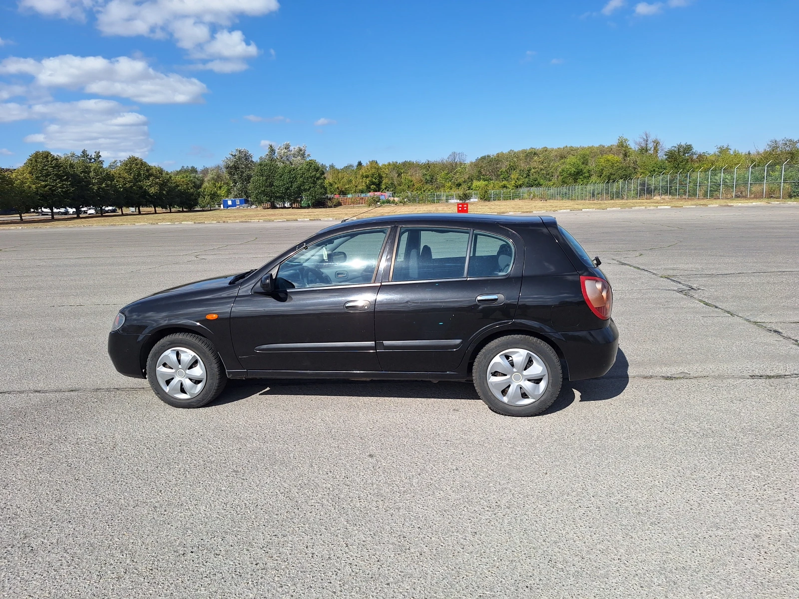 Nissan Almera БАРТЕР - изображение 8