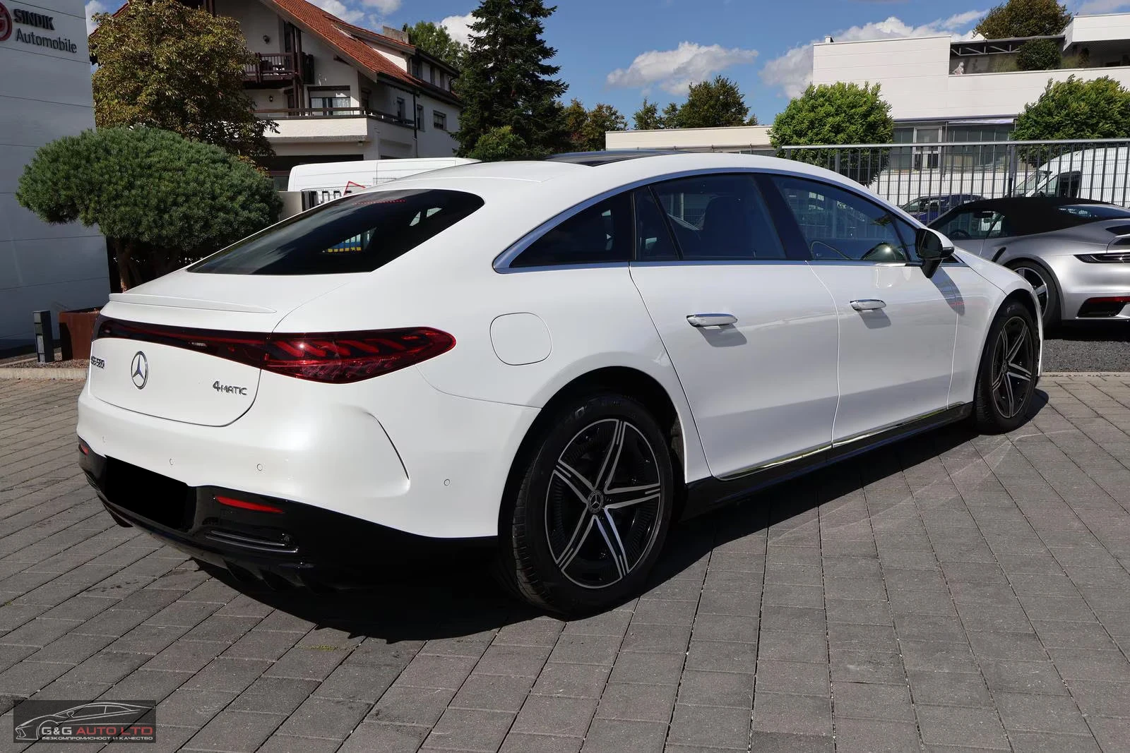 Mercedes-Benz EQS 580/AMG/4M/544HP/PANO/360/H.-SCREEN/PREMIUM+ /765f - изображение 7