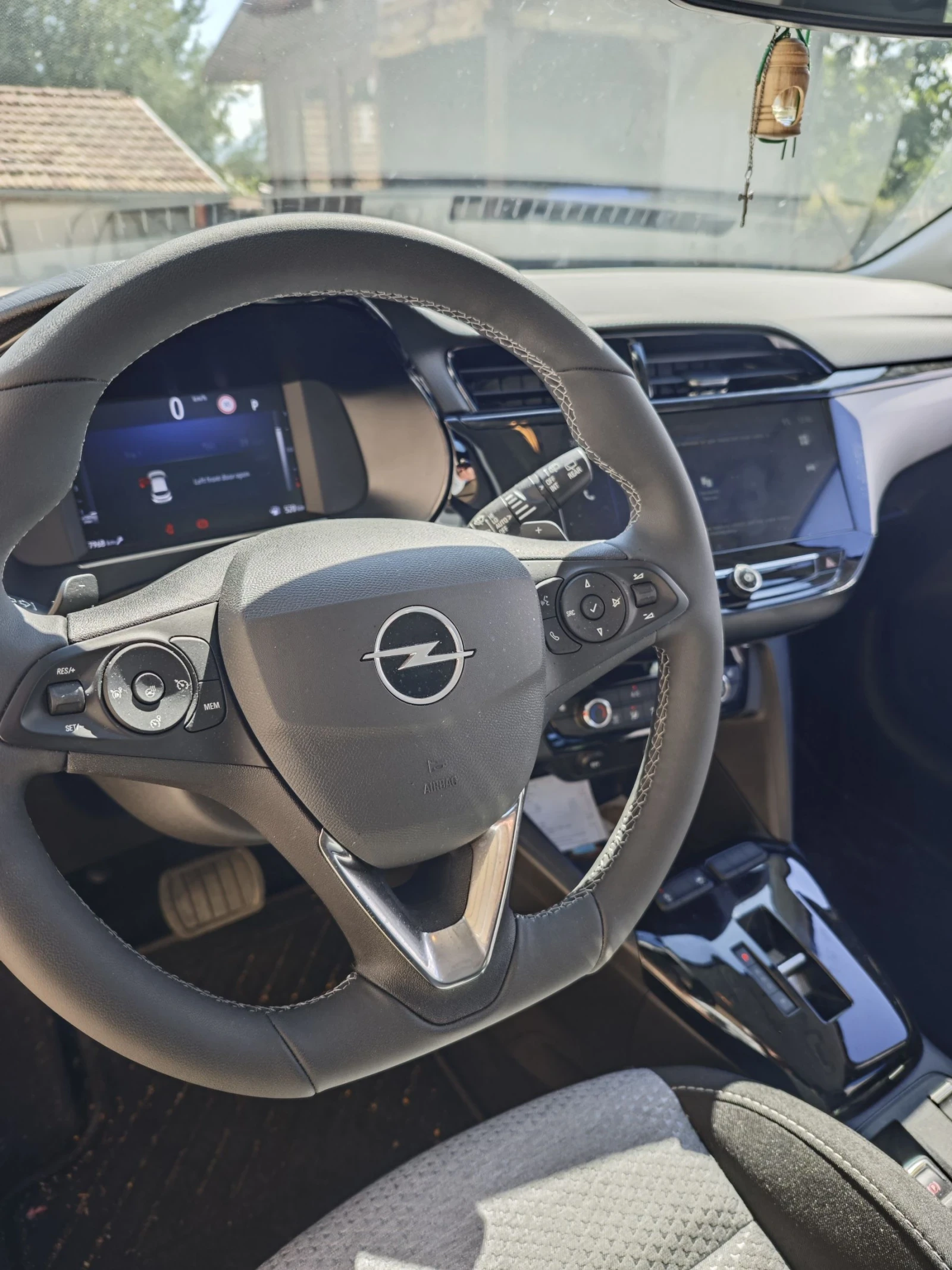 Opel Corsa  - изображение 7