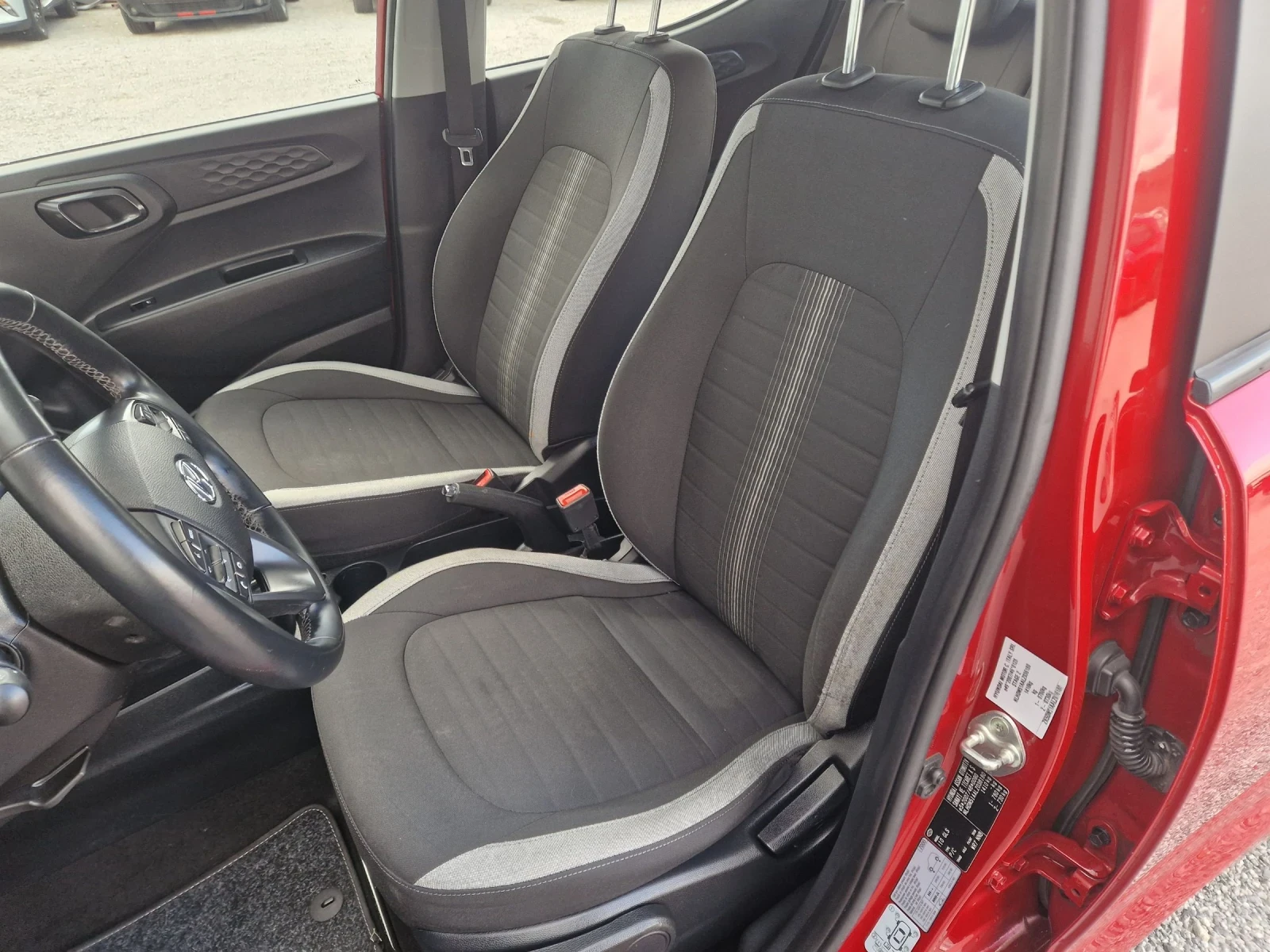 Hyundai I10 1.0i LPG - изображение 9