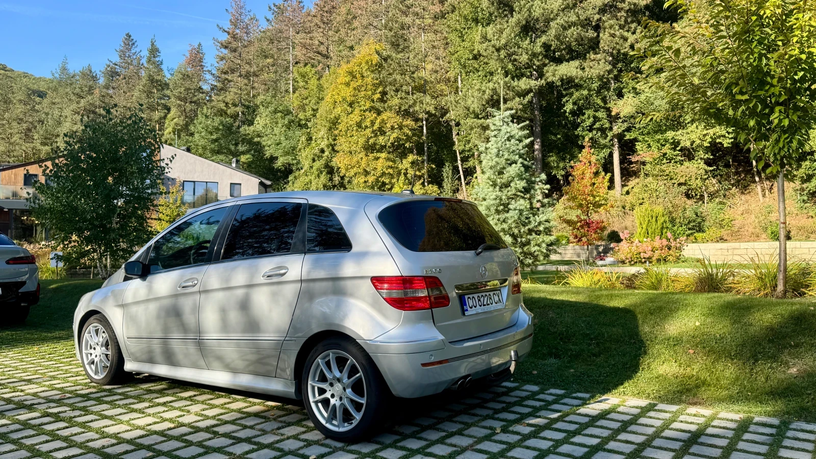 Mercedes-Benz B 200 CDI, снимка 6 - Автомобили и джипове - 56217802