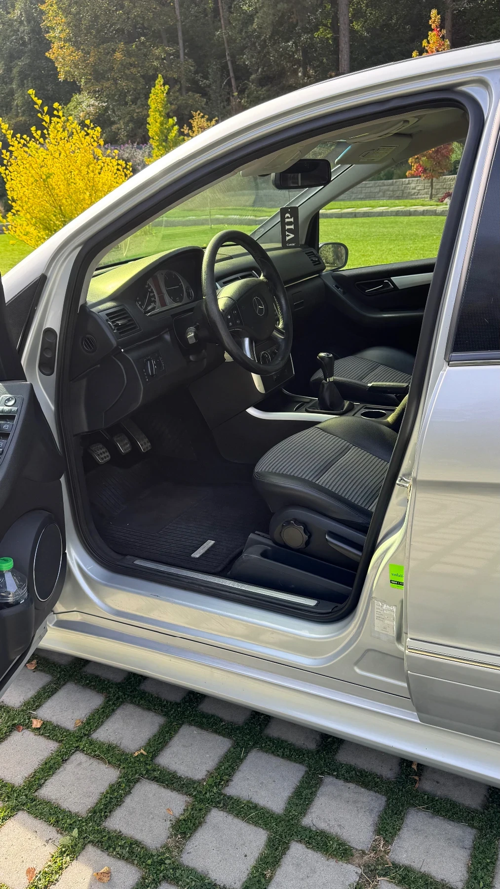 Mercedes-Benz B 200 CDI, снимка 9 - Автомобили и джипове - 56217802