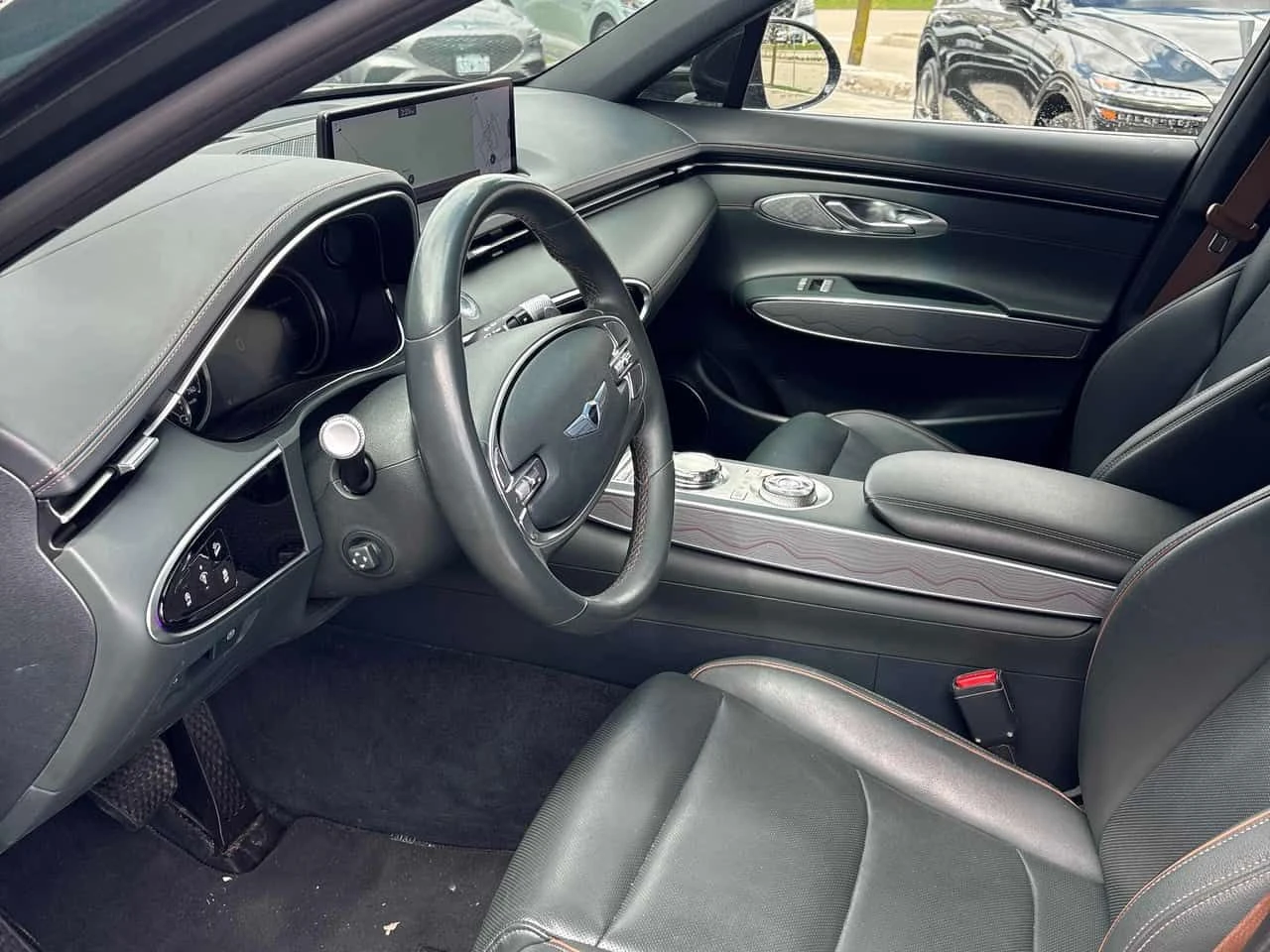 Genesis GV70 * 2.5T Advanced * DISTRONIC* PANORAMA* ОБДУХВАНЕ* , снимка 5 - Автомобили и джипове - 54386091