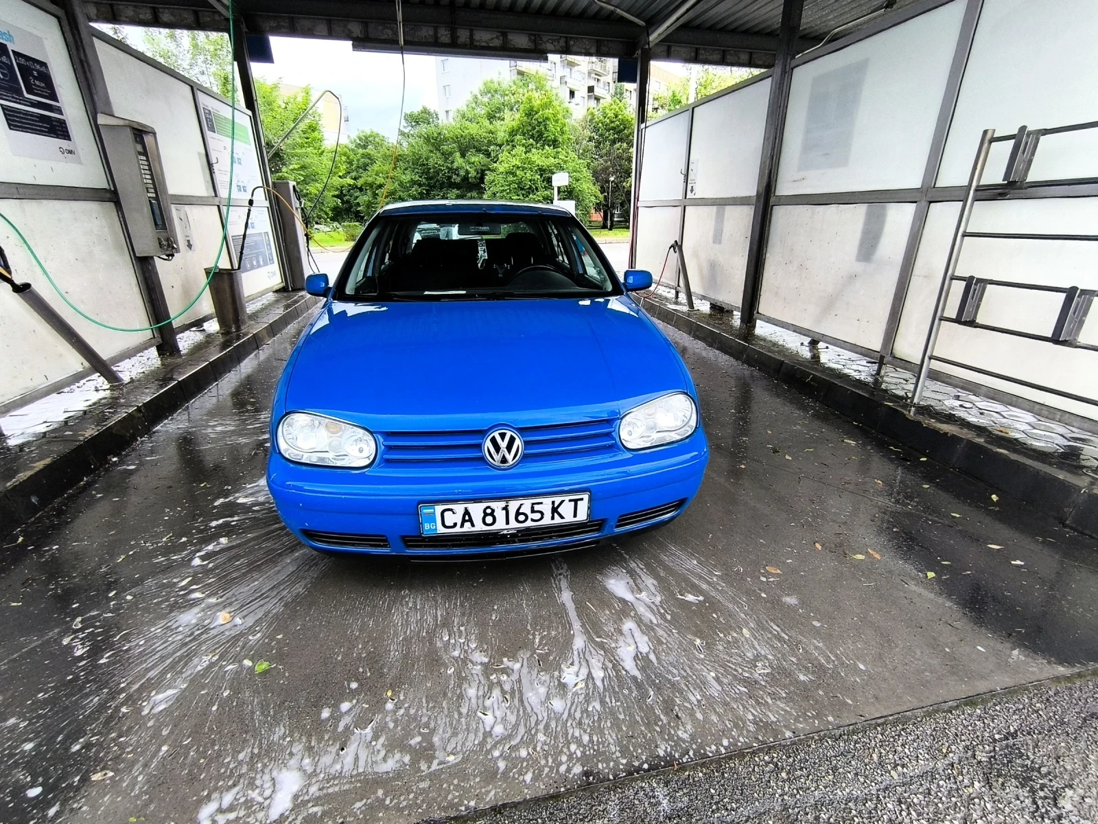 VW Golf 1.6 SR Highline