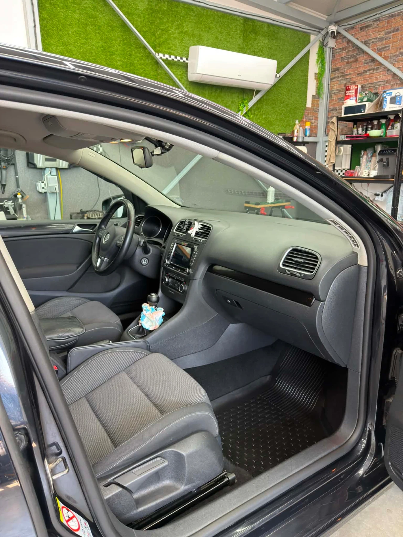 VW Golf, снимка 8 - Автомобили и джипове - 55539769