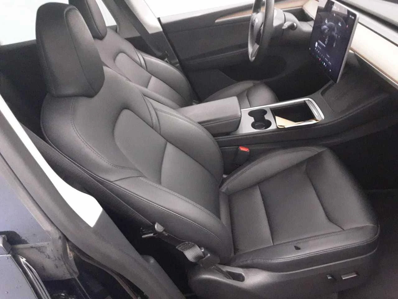 Tesla Model Y Long Range, снимка 7 - Автомобили и джипове - 55630602