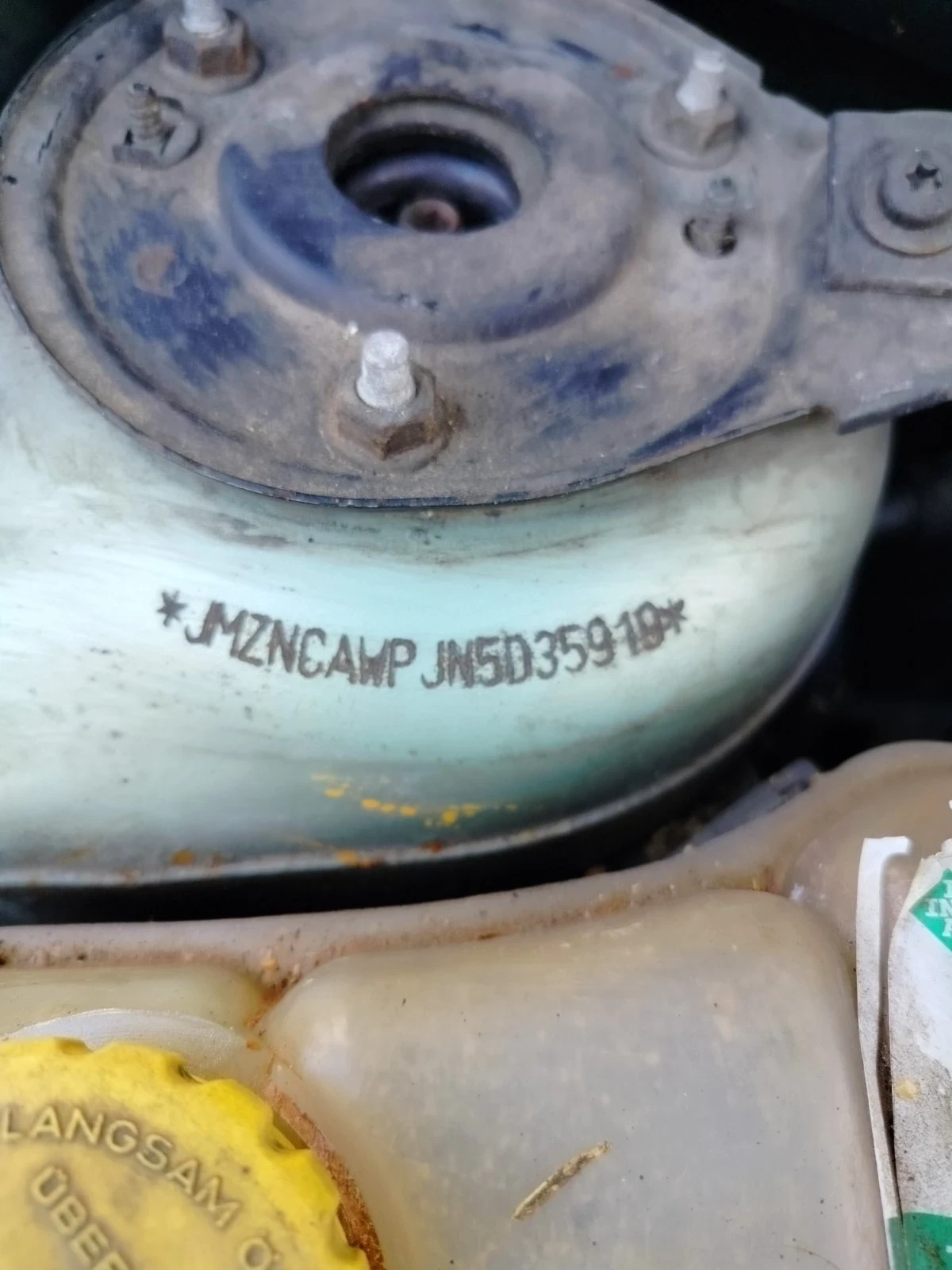 Mazda 2 1.4, снимка 7 - Автомобили и джипове - 56215880