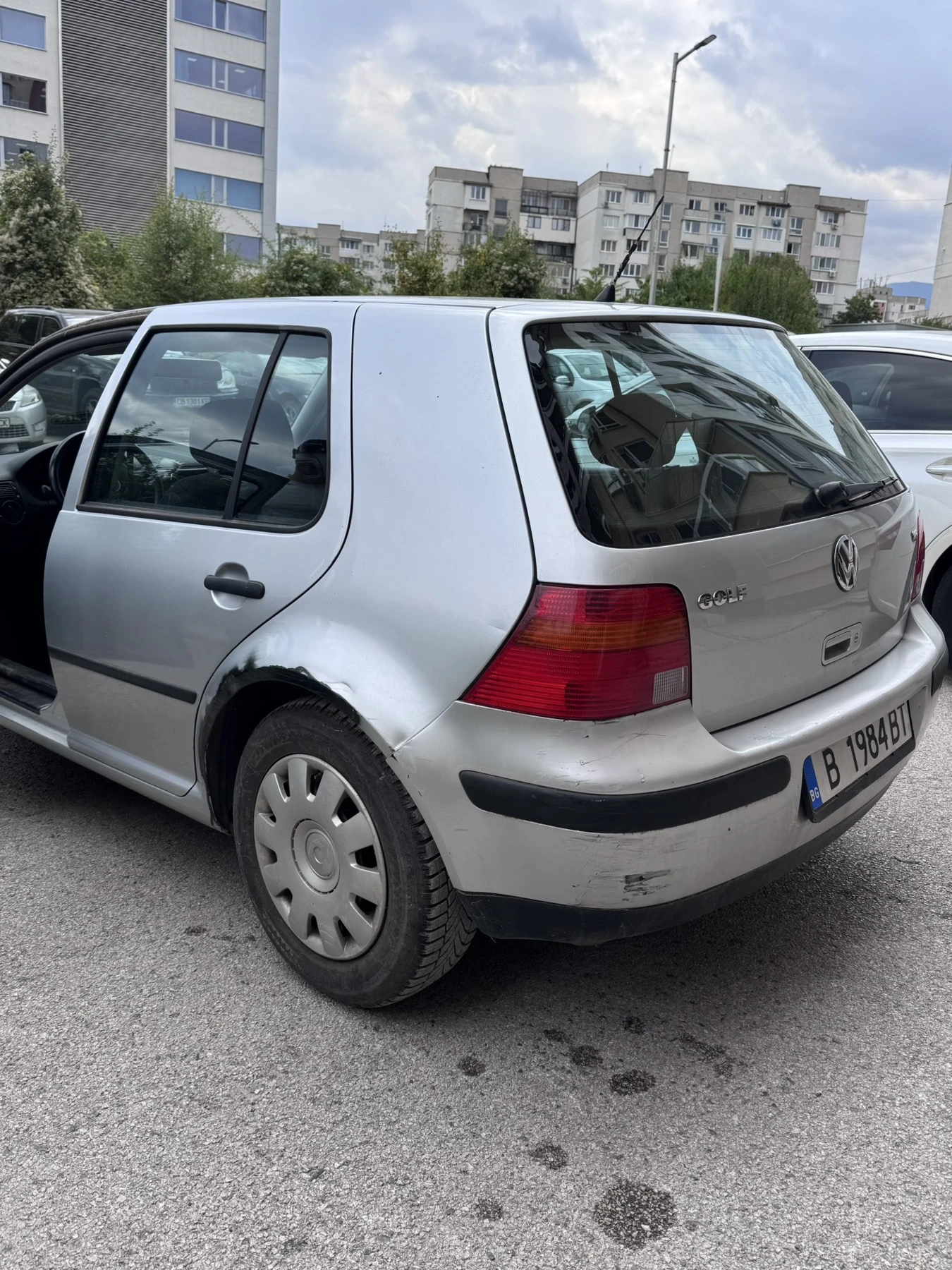 VW Golf 4, снимка 3 - Автомобили и джипове - 56247153