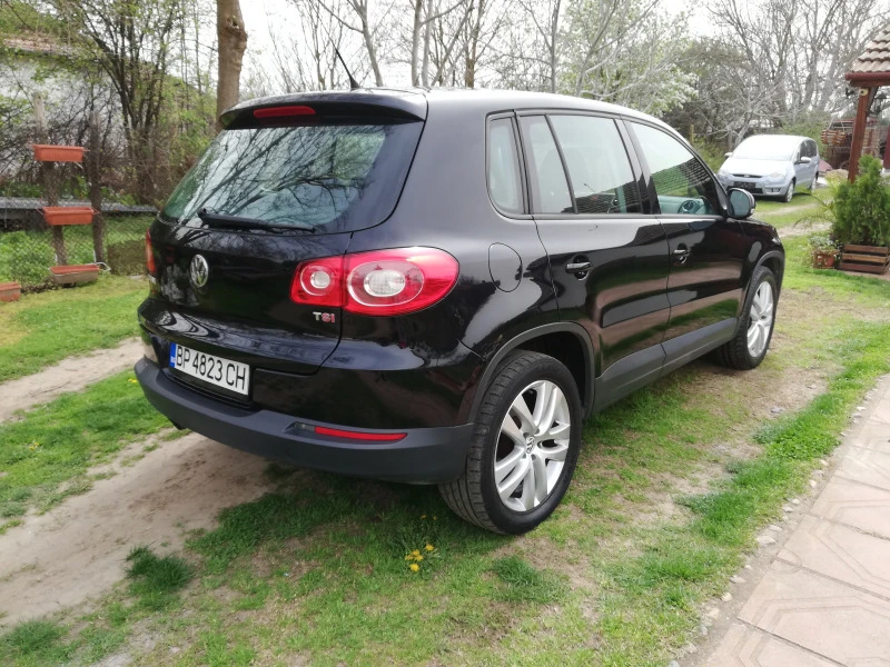 VW Tiguan 4х4, снимка 5 - Автомобили и джипове - 45035963