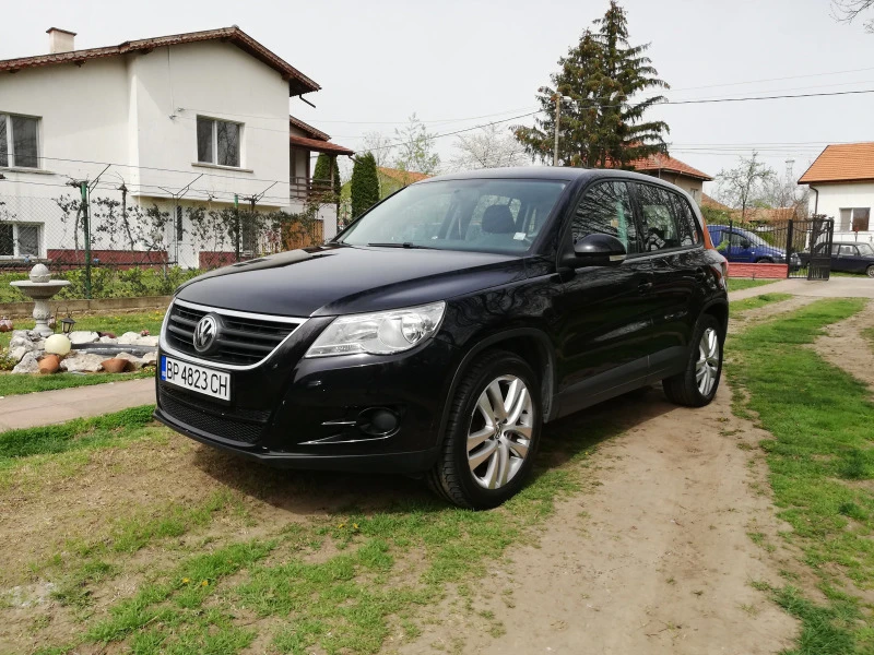 VW Tiguan 4х4, снимка 1 - Автомобили и джипове - 45035963