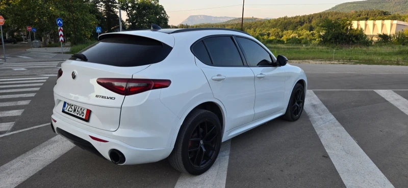 Alfa Romeo Stelvio Q4 Ti 2.0 Turbo 4x4, снимка 7 - Автомобили и джипове - 52218334