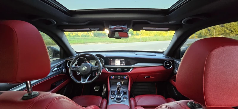 Alfa Romeo Stelvio Q4 Ti 2.0 Turbo 4x4, снимка 10 - Автомобили и джипове - 52218334