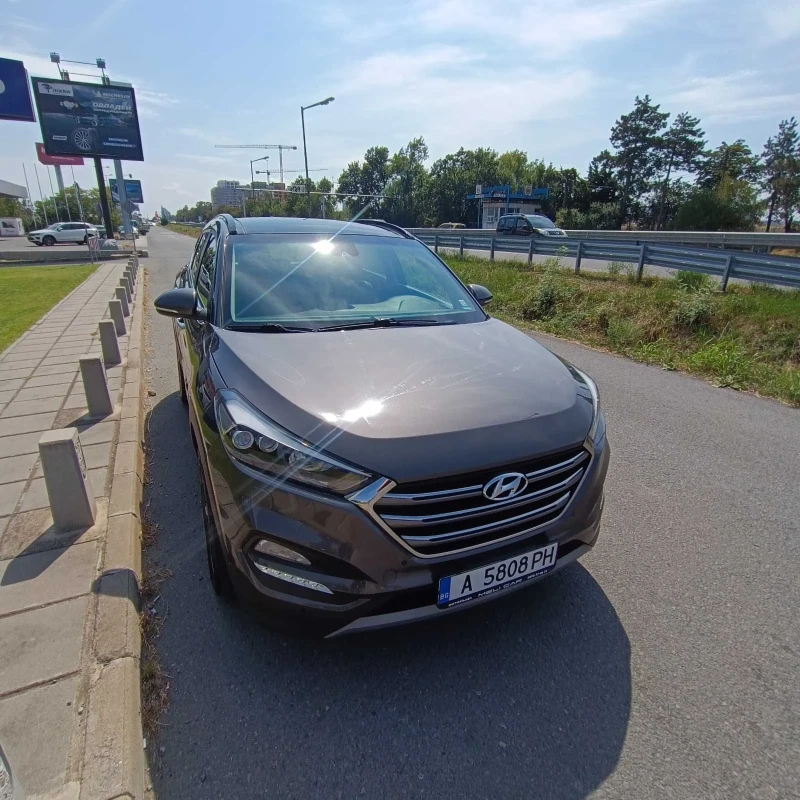 Hyundai Tucson, снимка 2 - Автомобили и джипове - 52700317