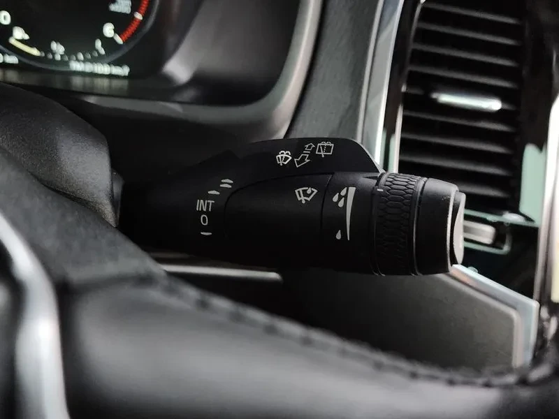 Volvo Xc90 2Nd Generation D5 Momentum, снимка 16 - Автомобили и джипове - 55089858