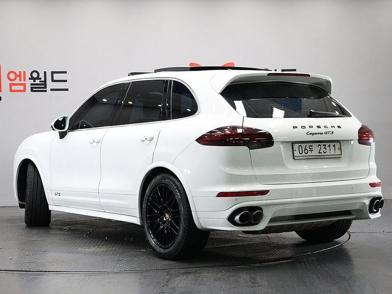 Porsche Cayenne 3.6 GTS| 440к.с.| ВКЛ.ТЕХНОТЕСТ, снимка 3 - Автомобили и джипове - 55174138