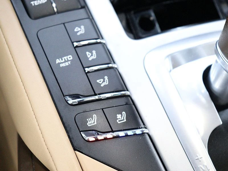 Porsche Cayenne 3.6 GTS| 440к.с.| ВКЛ.ТЕХНОТЕСТ, снимка 9 - Автомобили и джипове - 55174138