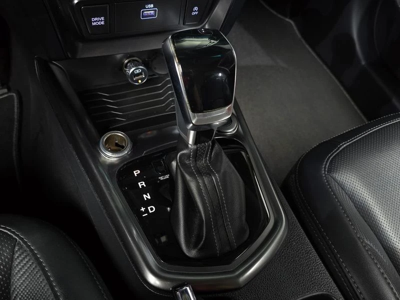 SsangYong Tivoli 1.6 673910 Automatic, снимка 9 - Автомобили и джипове - 55749466