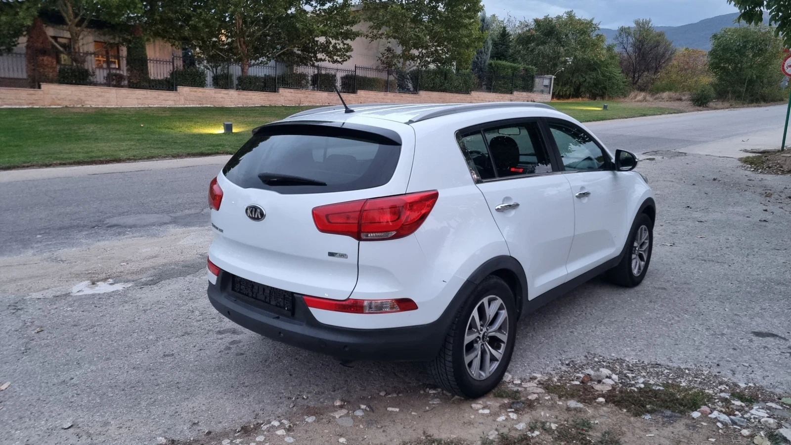 Kia Sportage 1.6 GDI LPG - изображение 7