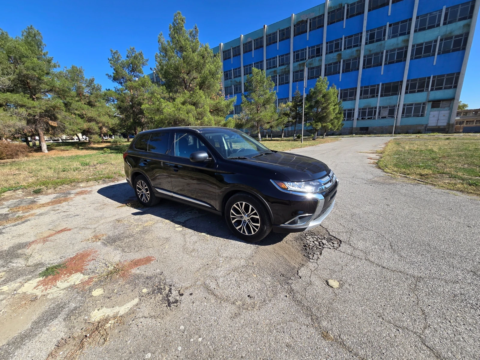 Mitsubishi Outlander 2.4 AWD - изображение 6