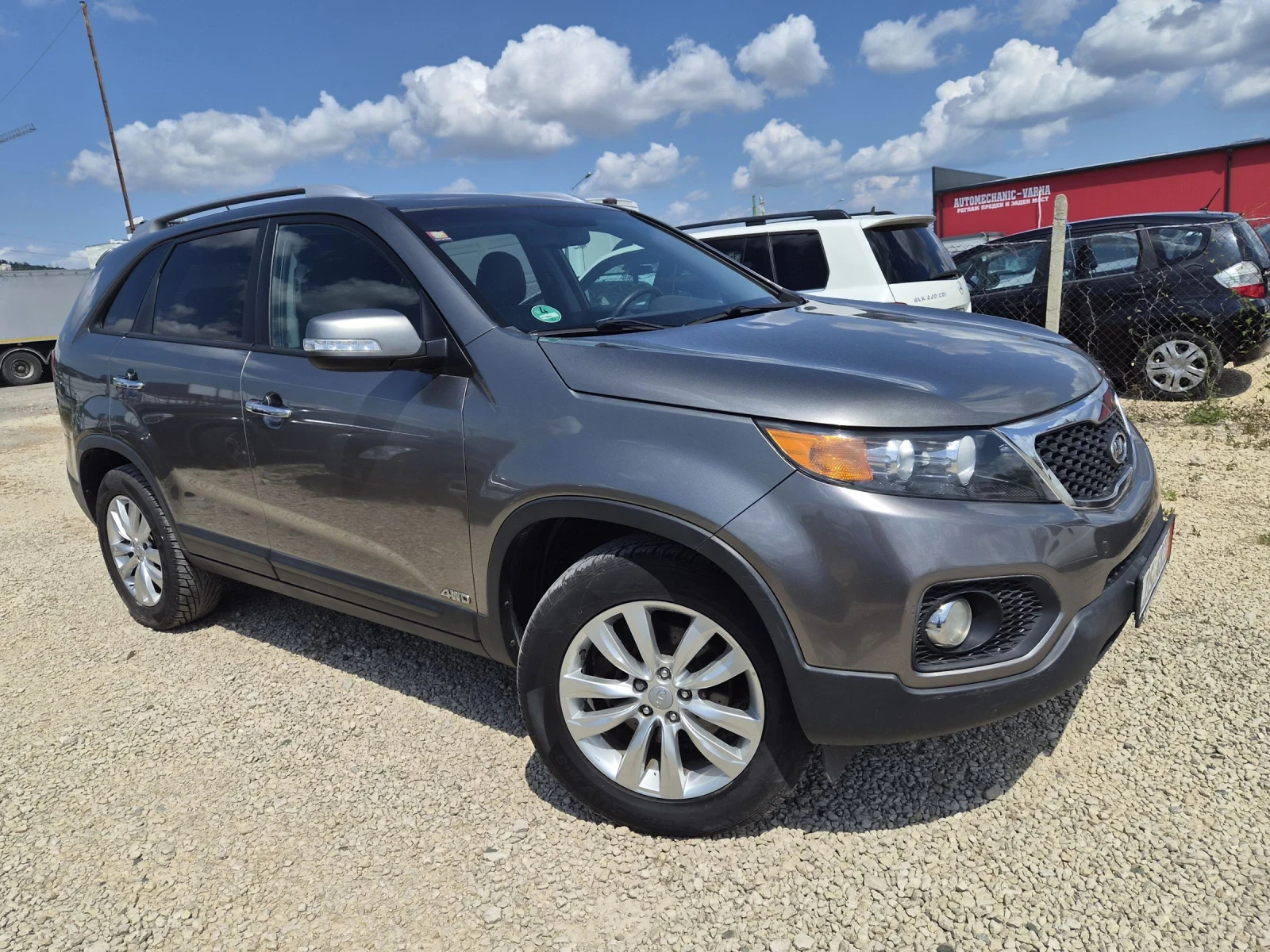 Kia Sorento 2.2 CRDI , снимка 9 - Автомобили и джипове - 55243175