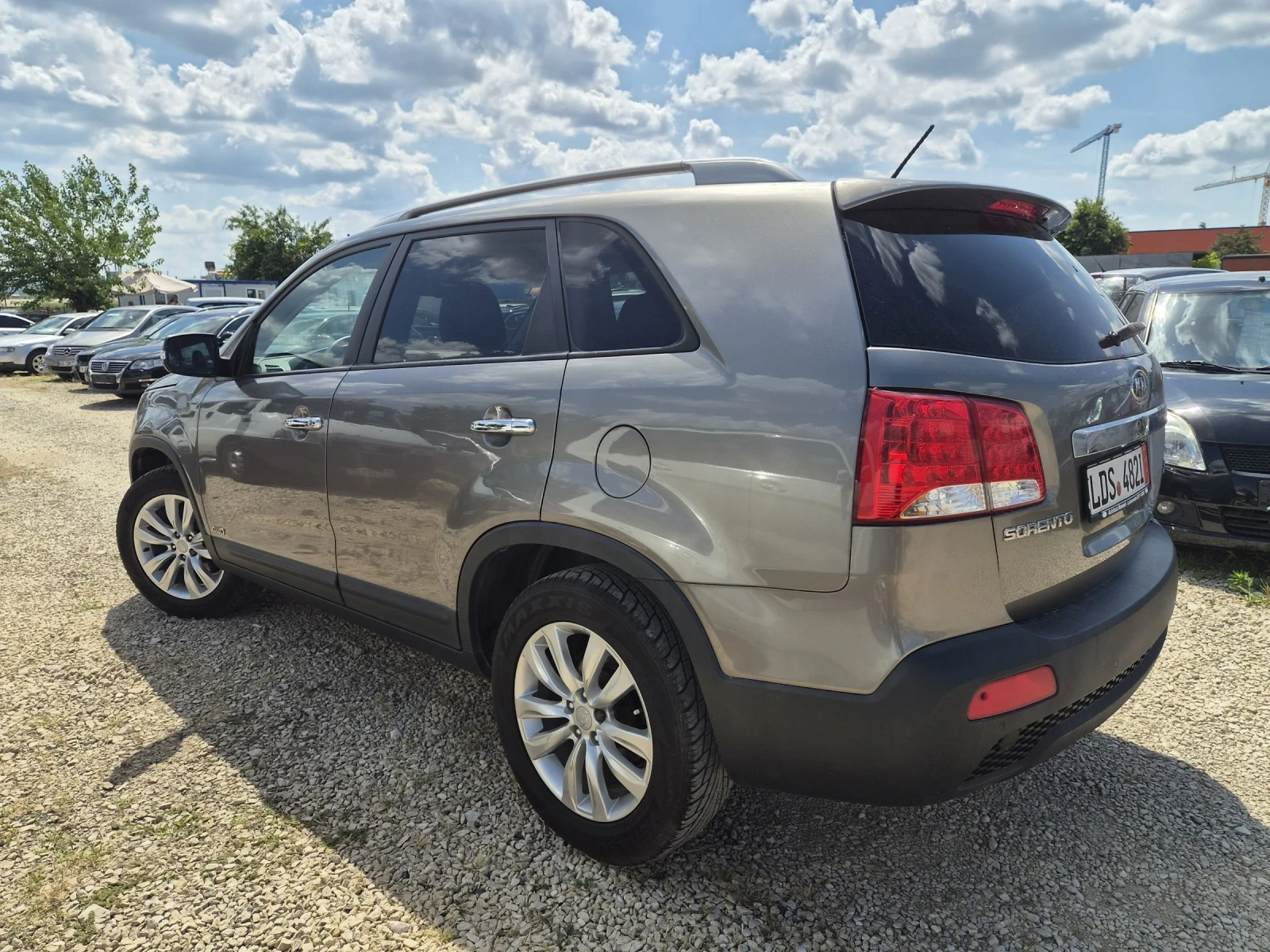Kia Sorento 2.2 CRDI , снимка 7 - Автомобили и джипове - 55243175