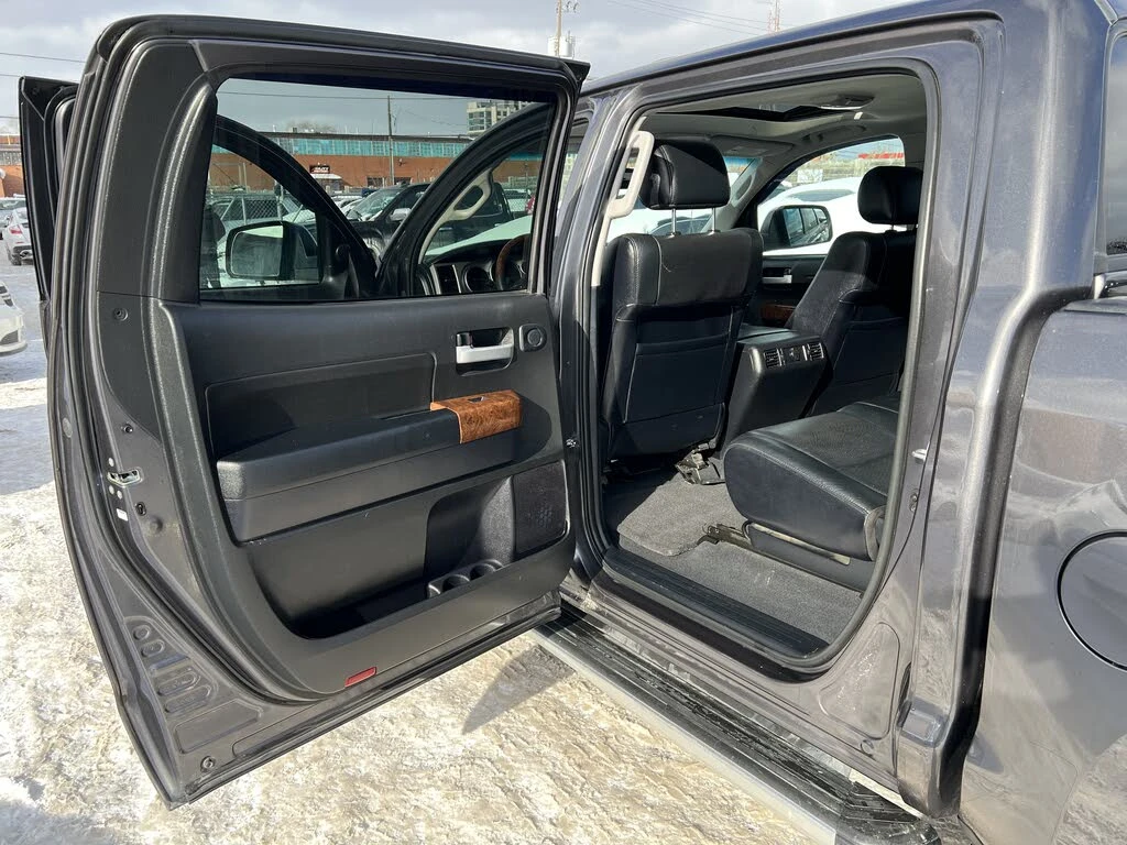 Toyota Tundra JBL* CREWMAX* 5.7* �������* ����* ������* �������� | Mobile.bg � ����������� 15