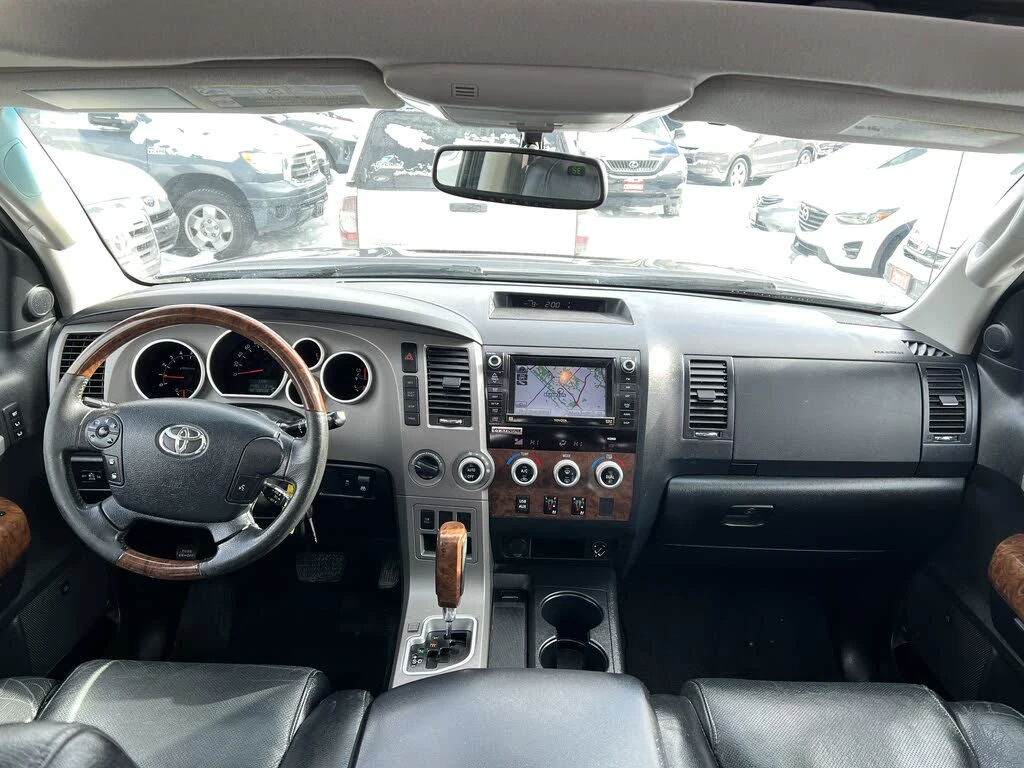 Toyota Tundra JBL* CREWMAX* 5.7* �������* ����* ������* �������� | Mobile.bg � ����������� 12