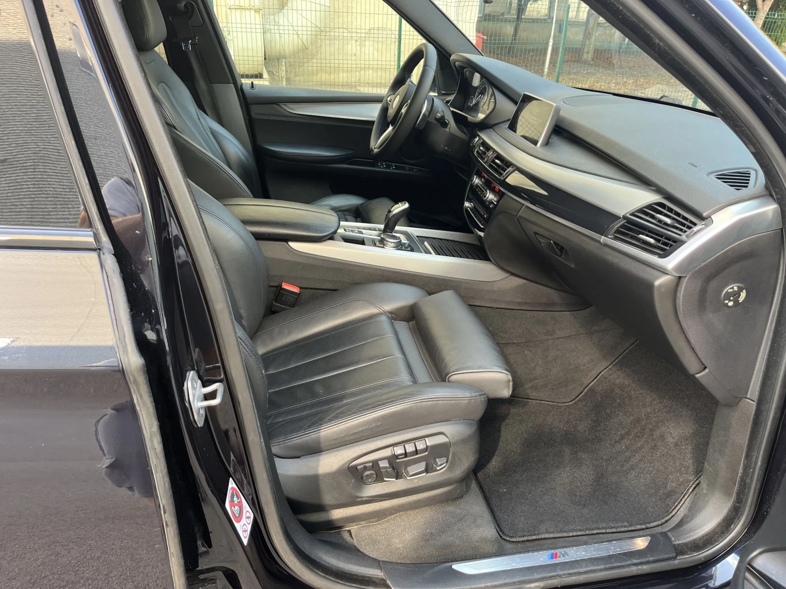 BMW X5 M sport ОБСЛУЖЕН , снимка 14 - Автомобили и джипове - 54194662