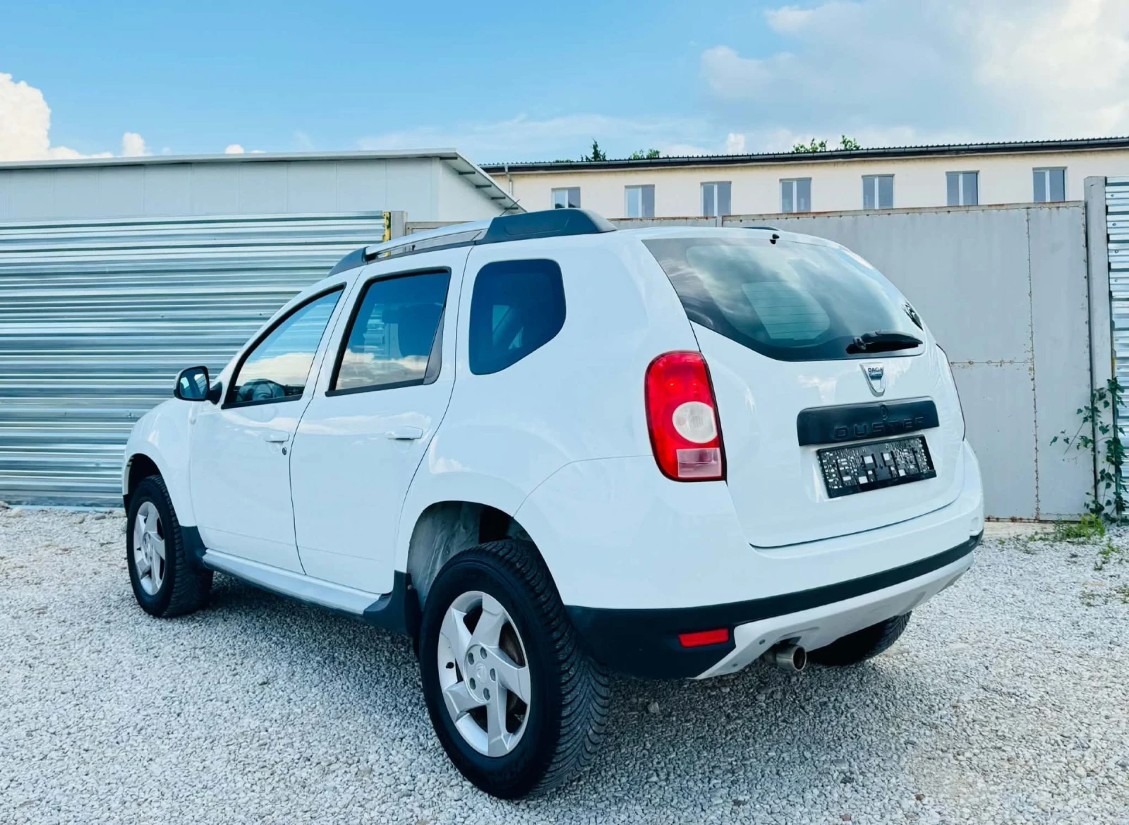 Dacia Duster ГАЗ* , снимка 7 - Автомобили и джипове - 55149468