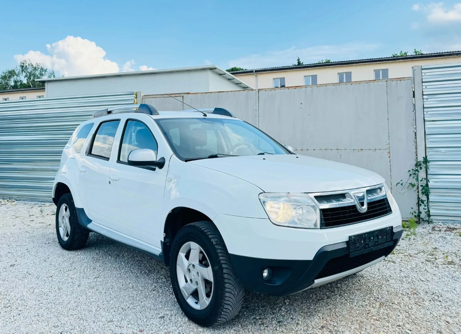Dacia Duster ГАЗ* , снимка 3 - Автомобили и джипове - 55149468