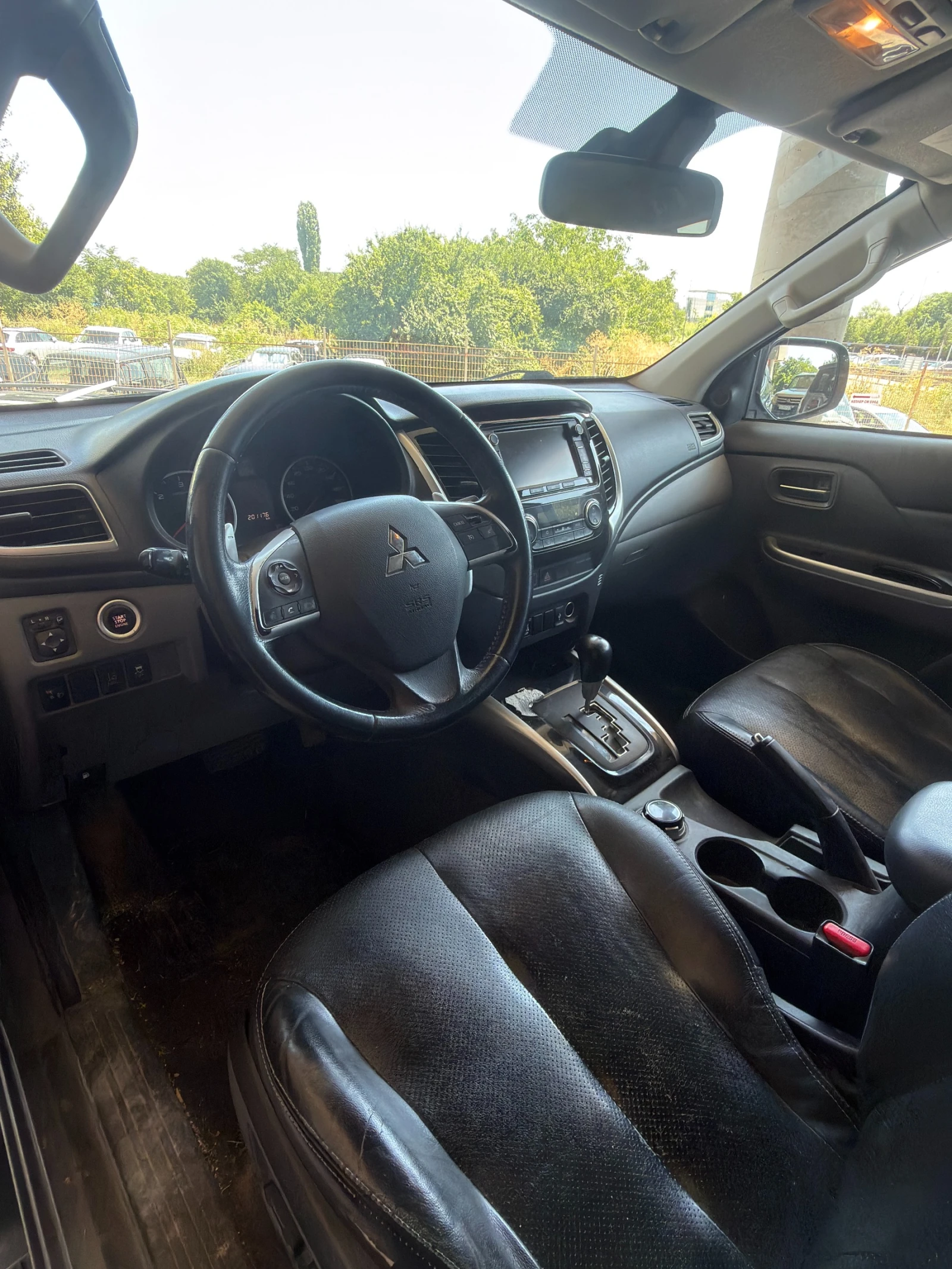 Mitsubishi L200 2.4 DI-D HARDTOP 4x4 Automatic, Внос от Германия, снимка 10 - Автомобили и джипове - 55502814