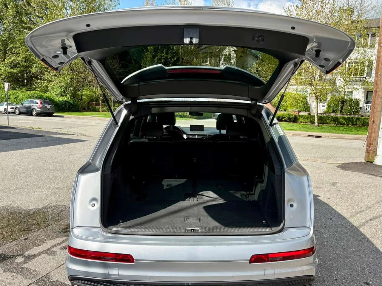 Audi Q7  3.0T Technik / 360 / DIS / HUD /BOSE / CARFAX , снимка 10 - Автомобили и джипове - 55677605