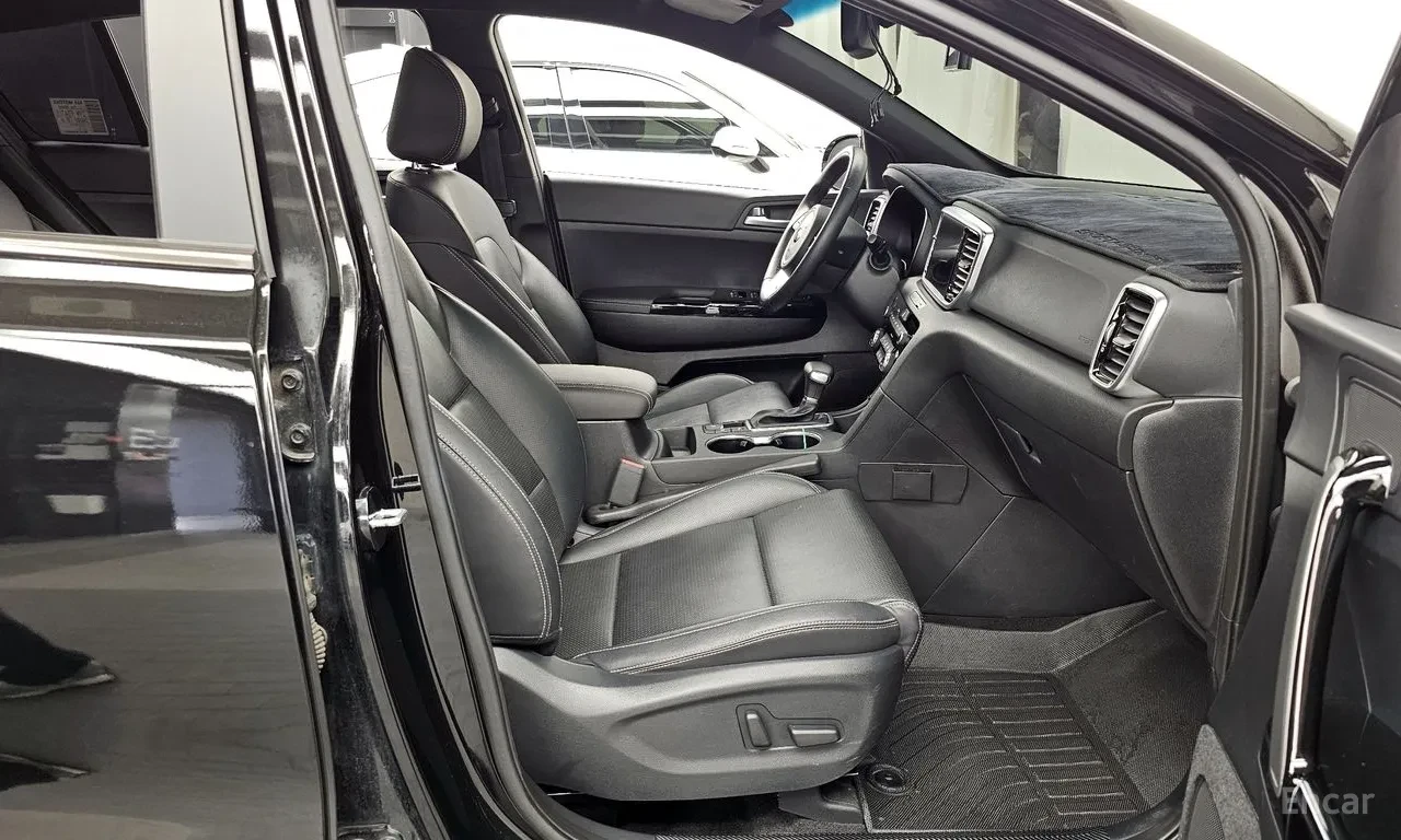 Kia Sportage SIGNATURE GRAVITY/ КАМЕРИ / ОБДУХ /, снимка 15 - Автомобили и джипове - 55752516